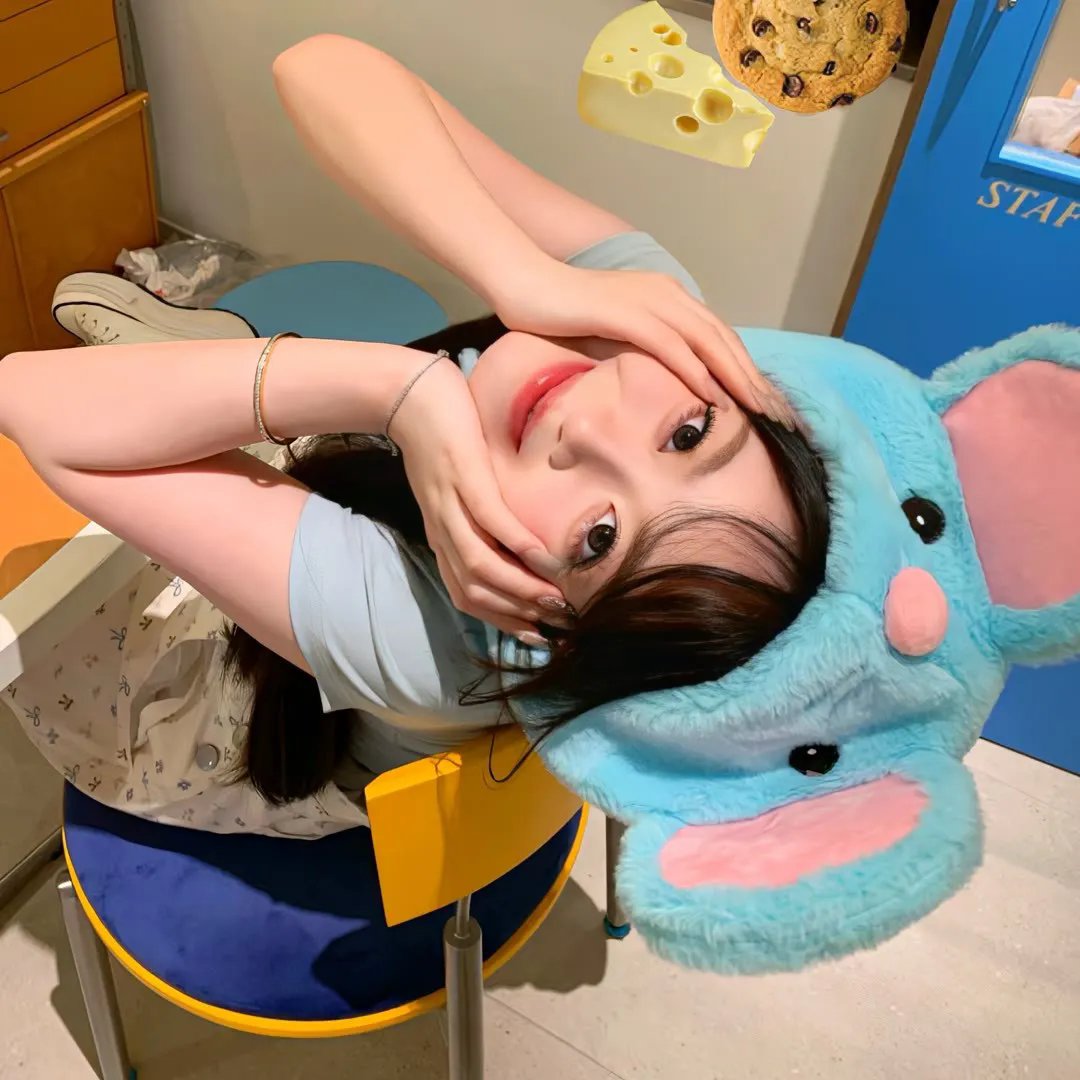 掐指一算,秦先生应是暗恋我